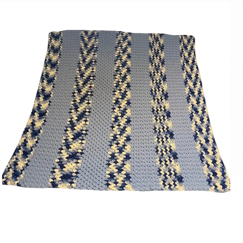 Handmade Crochet Throw Blanket Unisex‎ 48x39 Blue Striped Excellent Afghan